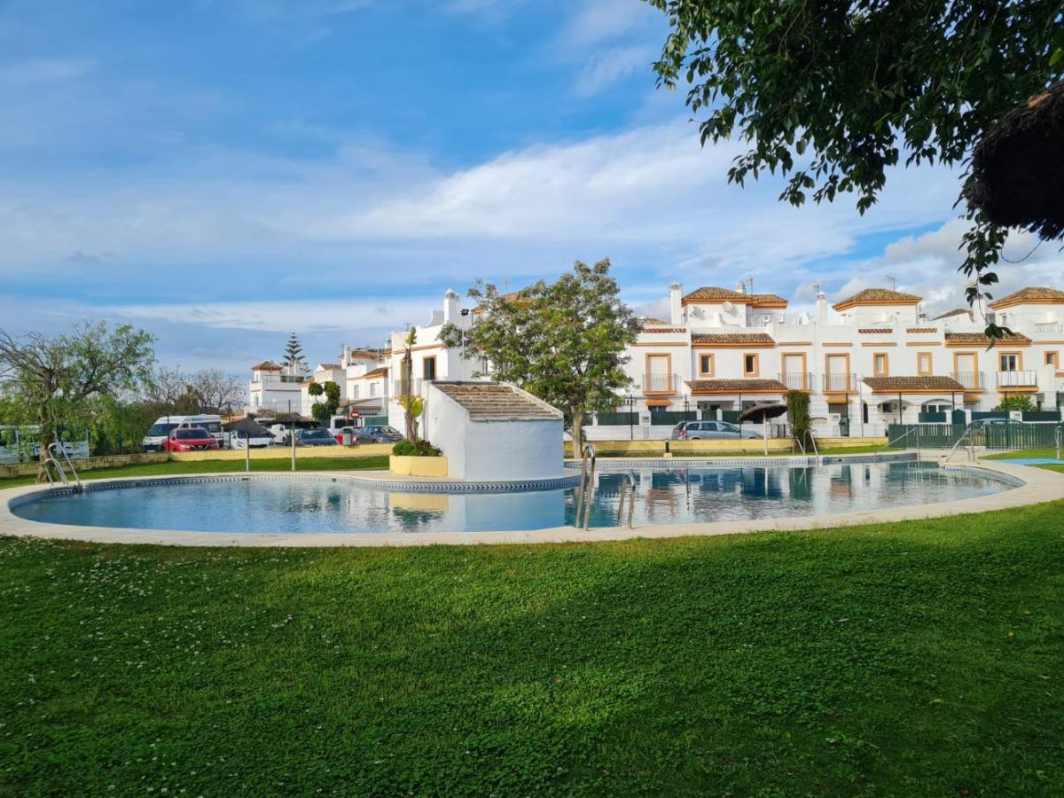 Апартаменты Aparta Club La Barrosa Чиклана-де-ла-Фронтера Экстерьер фото